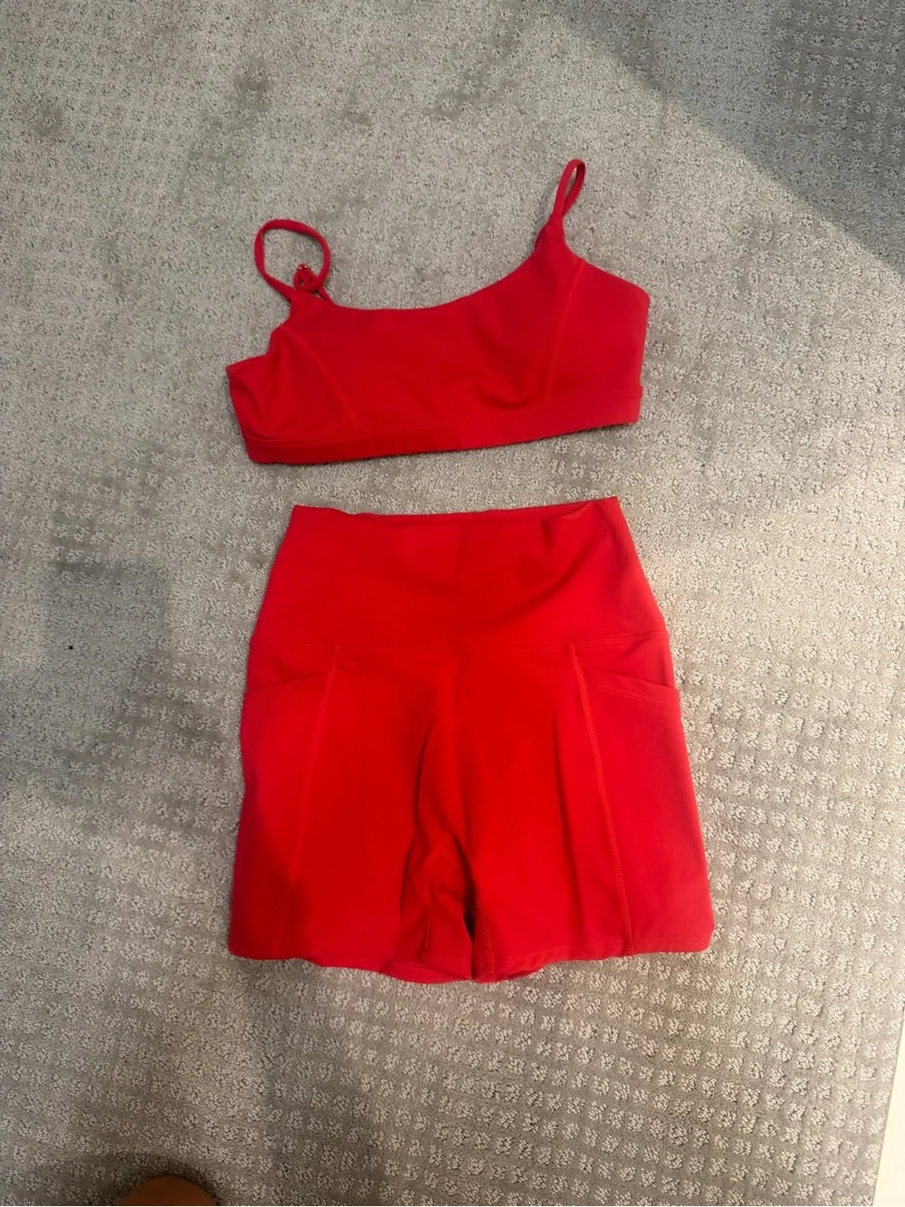 Beach Riot Red Active Crop Top and High-Waist Bike Shorts Set S
